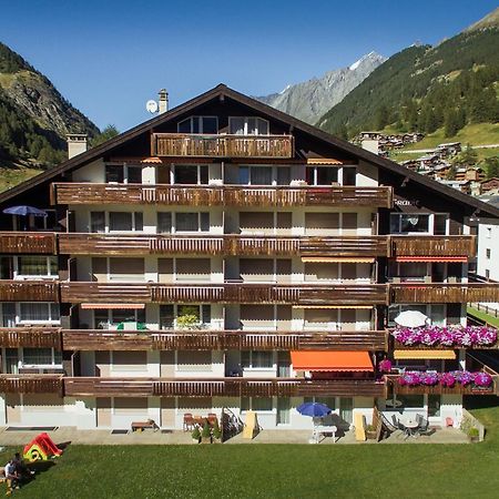 Haus Granit Apartment Цермат Екстериор снимка